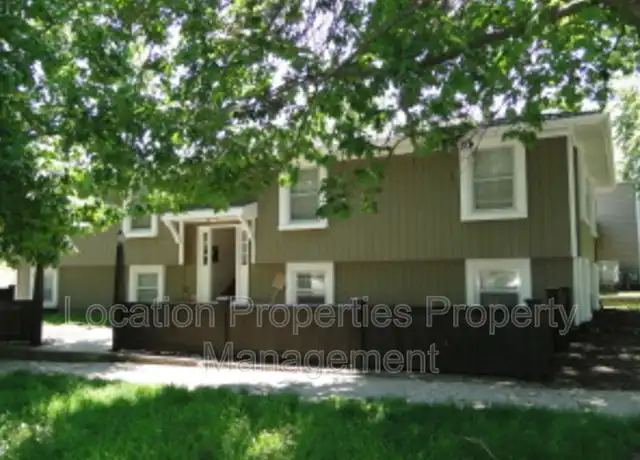 Property at 1300 Kentucky St Unit 4, Lawrence, KS, 66044, 2 beds, 1 bath, [object Object]