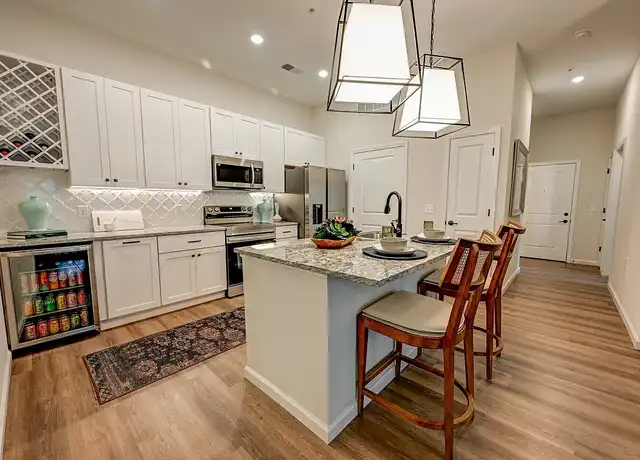 Property at Kempton Apartments - 425 Devon Bryan ST, Columbus, OH, 43235, 1-3 bed, 1-2 bath, [object Object]