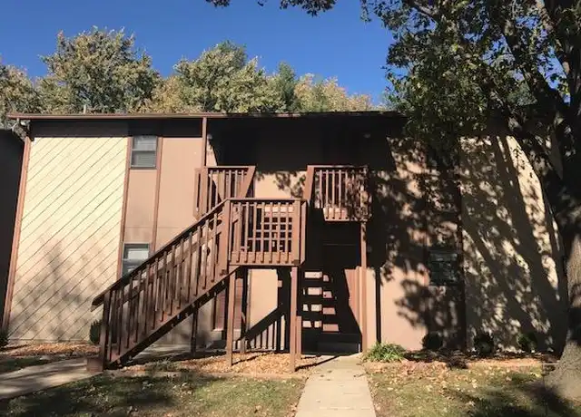 Property at 130 Ashley Dr, Fairview Heights, IL, 62208, 1 bed, 1 bath, [object Object]