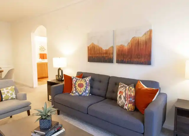 Property at The Crest at Sugarloaf - 1400 Herrington Rd, Lawrenceville, GA, 30044, 2 beds, 2 baths, [object Object]