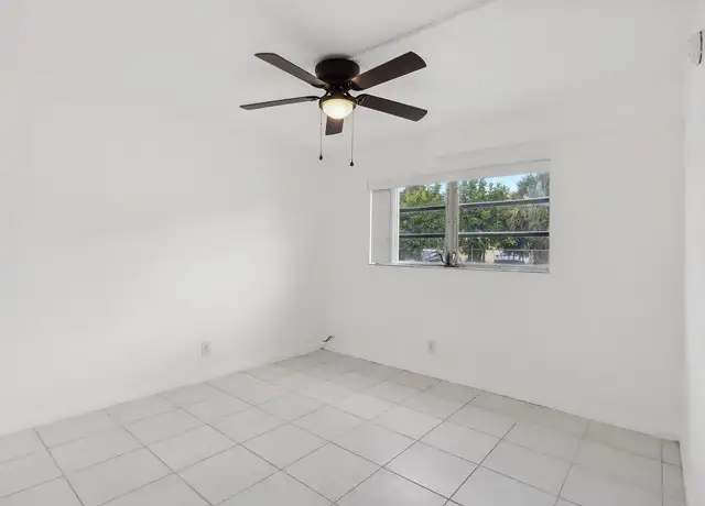 Photo of 1908 NW 4th Ave, Boca Raton, FL 33432