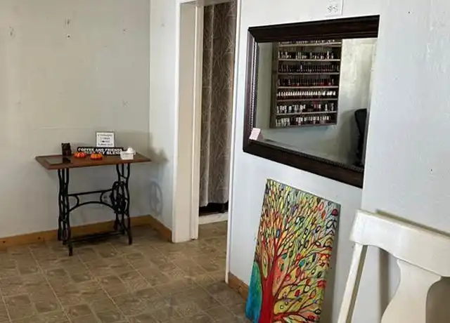 Property at 181 Main St, Weed, CA, 96094, 0 beds, 1 bath, [object Object]