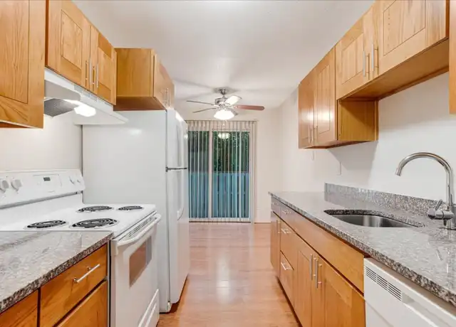 Property at 11200 SW Greenburg Rd Unit 45, Portland, OR, 97223, 1 bed, 1 bath, [object Object]