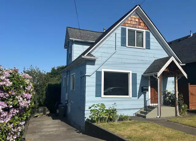 Property at 814 Chester Ave Unit A, Bremerton, WA, 98337, 3 beds, 2 baths, [object Object]