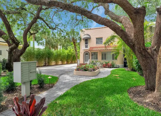 Property at Dekle by Innovo Living Hyde Park - 2001 W Dekle Ave, Tampa, FL, 33606, 1 bed, 1 bath, [object Object]
