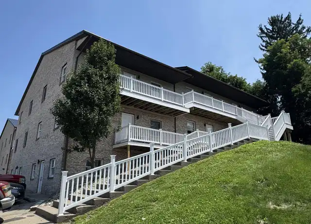 Property at 26 Southeast Ct, Morgantown, WV, 26505, 2 beds, 1 bath, [object Object]