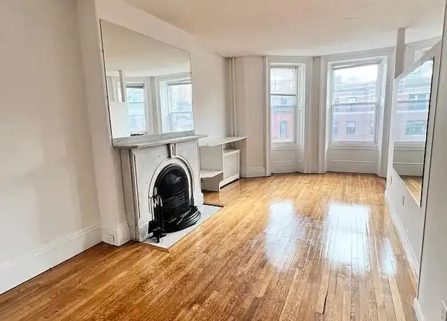 Property at 13 Marlborough St Unit 4, Boston, MA, 02116, 1 bed, 1 bath, [object Object]