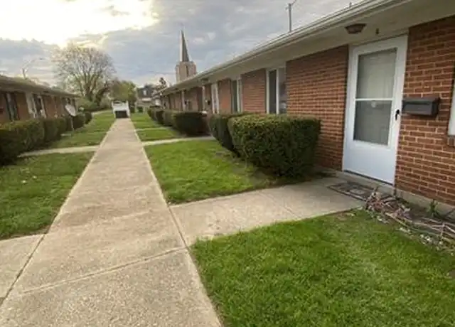 Property at 1111 Troy St Unit 2, Dayton, OH, 45404, 1 bed, 1 bath, [object Object]