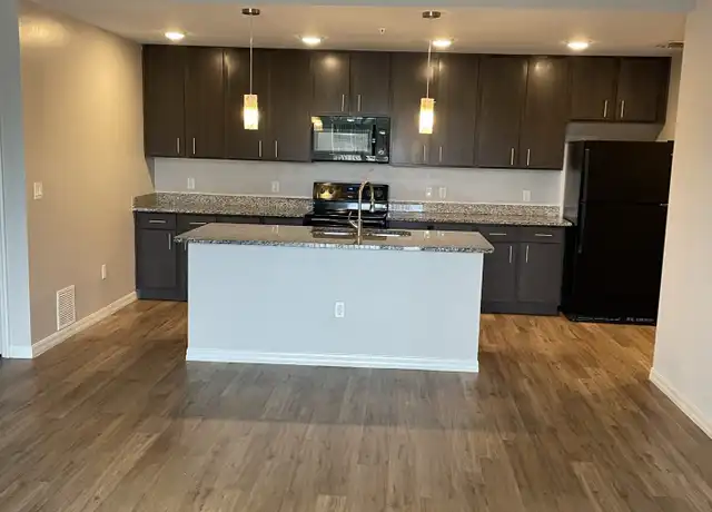 Property at 3350 Grant Cove Cir Unit 3-108, Cape Coral, FL, 33991, 3 beds, 2 baths, [object Object]