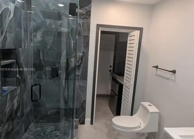Property at 14600 NW 11th Ct Unit 2, Miami, FL, 33168, 0 beds, 1 bath, [object Object]
