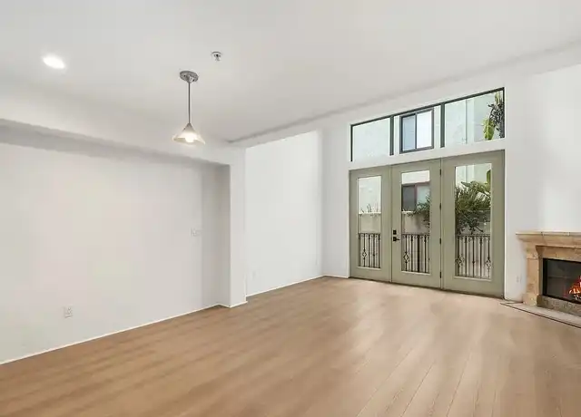 Property at 4301 Los Feliz Blvd, Los Angeles, CA, 90027, 2 beds, 2.5 baths, [object Object]