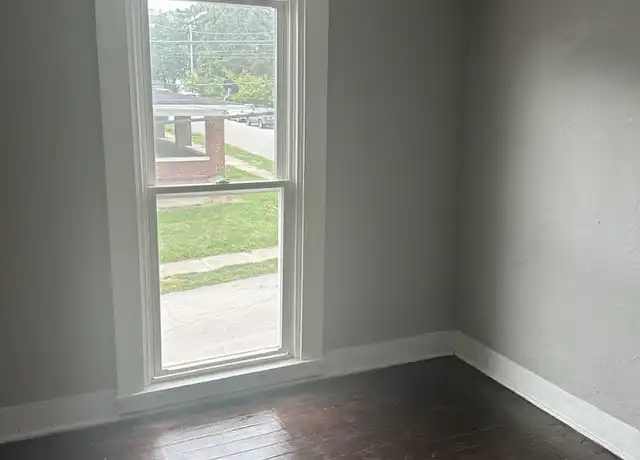 Property at 1102 Spring St Unit 1104, New Castle, IN, 47362, 2 beds, 1.5 baths, [object Object]