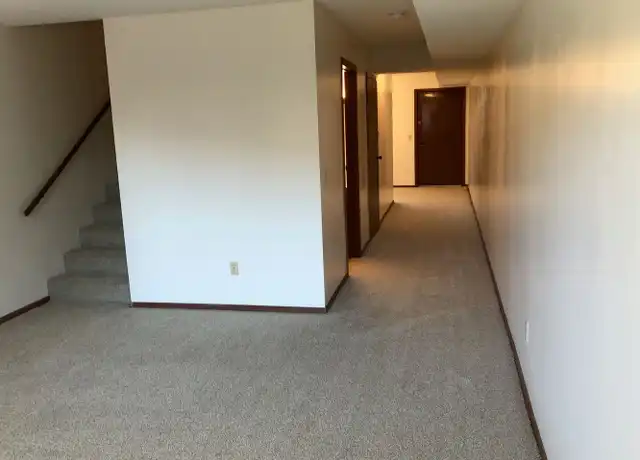 Property at 2400 W 8th St Unit D-9, Sioux Falls, SD, 57104, 2 beds, 2 baths, [object Object]
