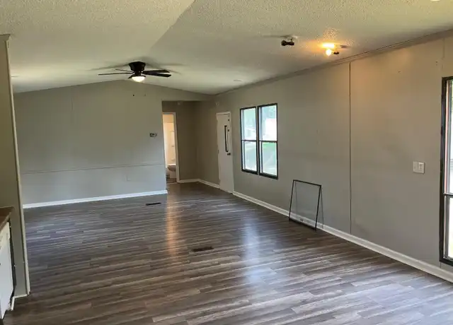 Property at 191 Water Tank Rd, Union Grove, AL, 35175, 2 beds, 2 baths, [object Object]
