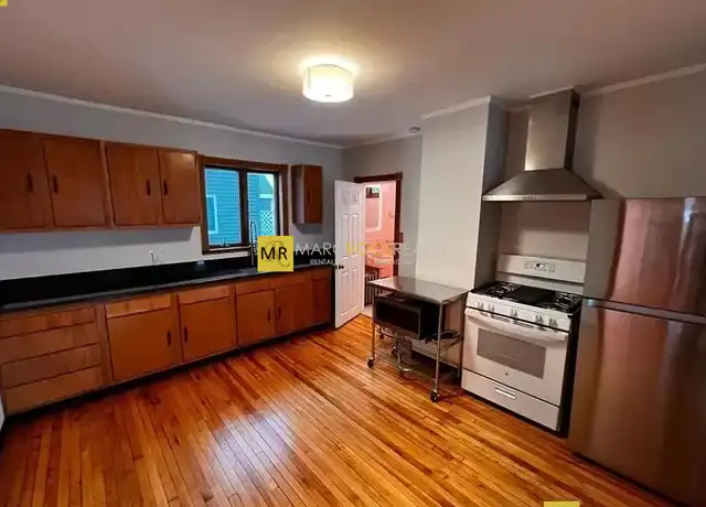 Property at 80 Carroll St Unit 2, Chelsea, MA, 02150, 1 bed, 1 bath, [object Object]