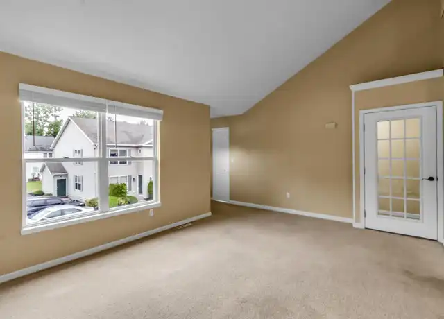 Property at 3260-3278 Millersport Hwy, Getzville, NY, 14068, 2-3 beds, 2 baths, [object Object]