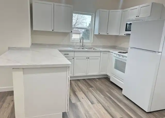 Property at 414 4th St, Griswold, IA, 51535, 3 beds, 1 bath, [object Object]