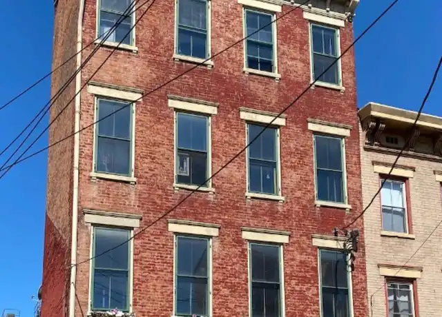 Property at 1431 Walnut St Unit 5, Cincinnati, OH, 45202, 1 bed, 1 bath, [object Object]