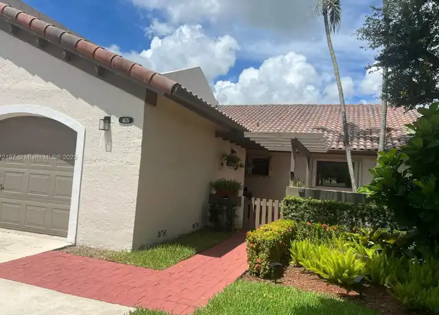 Property at 8626 SW 114th Pl, Miami, FL, 33173, 3 beds, 2 baths, [object Object]