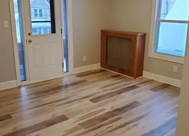 Property at 399 Miller St, North Tonawanda, NY, 14120, 1 bed, 1 bath, [object Object]