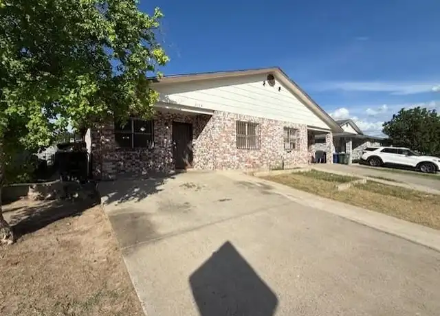 Property at 209 Allen Dr Unit A, Laredo, TX, 78045, 2 beds, 2 baths, [object Object]