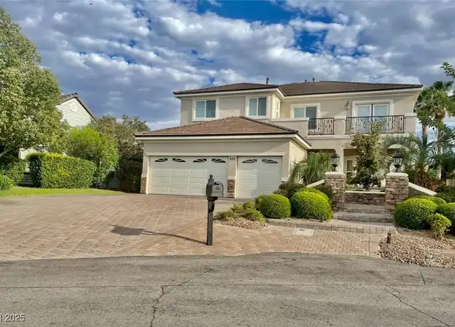 Property at 331 W Sherwood Dr, Henderson, NV, 89015, 4 beds, 4 baths, [object Object]