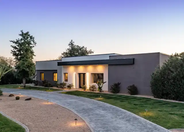 Property at 7417 E Paradise Dr, Scottsdale, AZ, 85260, 4 beds, 2.5 baths, [object Object]