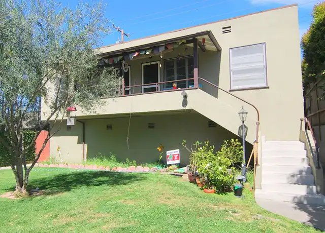Property at 258 Bennett Ave Unit D, Long Beach, CA, 90803, 2 beds, 1 bath, [object Object]