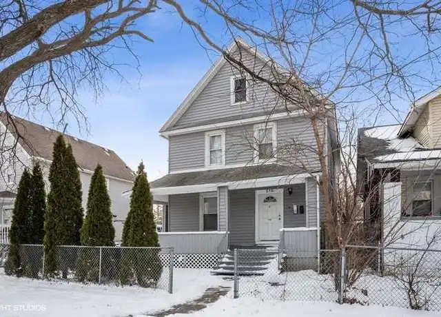 Property at 519 Cummings Ave Unit 1, Waukegan, IL, 60085, 3 beds, 1 bath, [object Object]