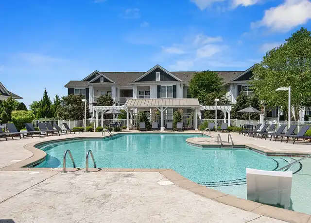 Property at Bell Lake Norman - 106 Plantation Pointe Loop, Mooresville, NC, 28117, 1 bed, 1 bath, [object Object]