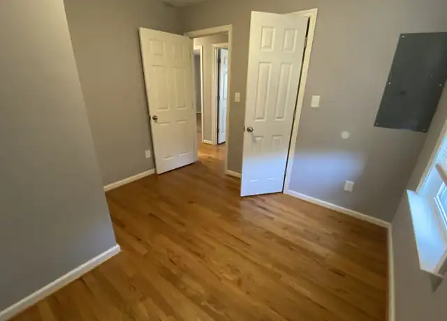 Property at 3 Whitaker Ave, Hampton, VA, 23664, 3 beds, 2 baths, [object Object]