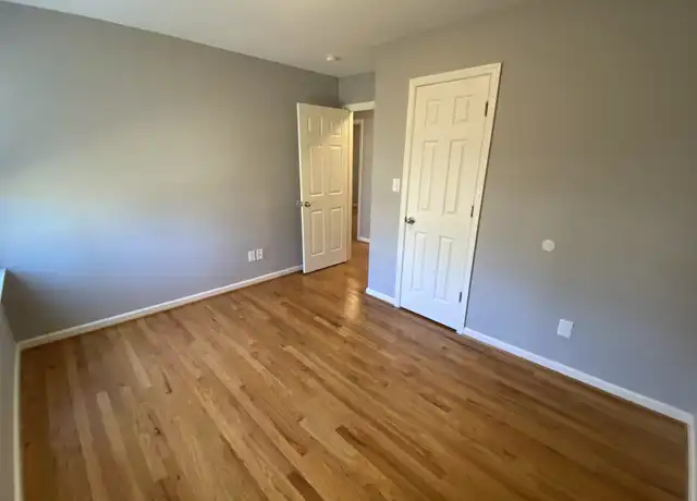 Property at 3 Whitaker Ave, Hampton, VA, 23664, 3 beds, 2 baths, [object Object]
