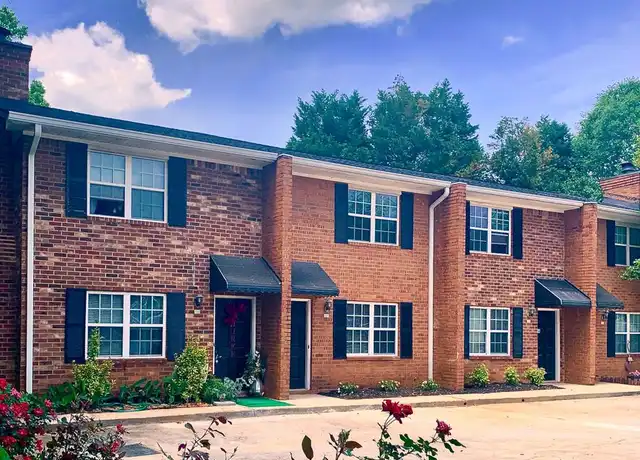Property at 105 Concord Ln Unit 105, Madison, GA, 30650, 2 beds, 1.5 baths, [object Object]