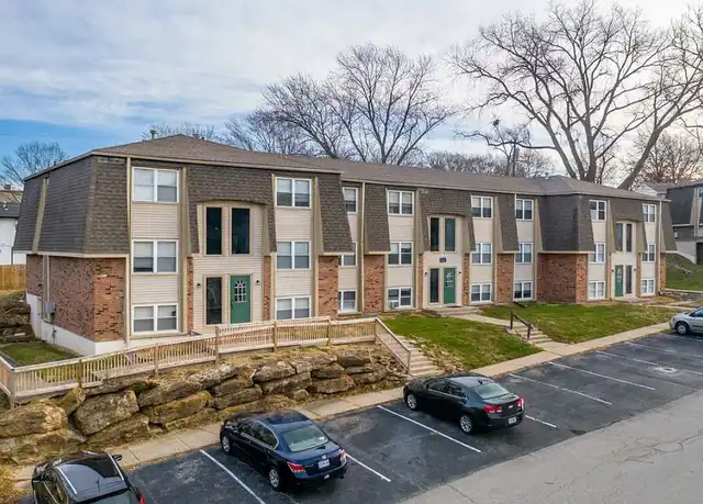 Property at Woodland Trace - 920 Fontana Ave, Platte City, MO, 64079, 1 bed, 1 bath, [object Object]