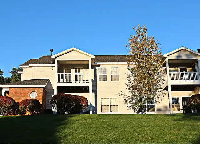 Property at The Woodlands - 1000 Kenwood Ct, Latham, NY, 12110, 1 bed, 1 bath, [object Object]