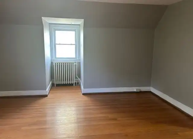 Property at 1301 Pickett St, Radford, VA, 24141, 3 beds, 1 bath, [object Object]