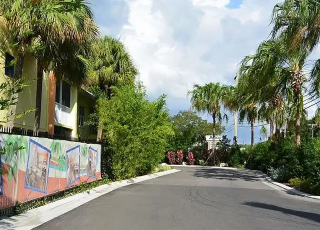 Property at Innovo Living on Waters - 8421 Del Lago Cir, Tampa, FL, 33614, 0-2 beds, 1-2.5 bath, [object Object]