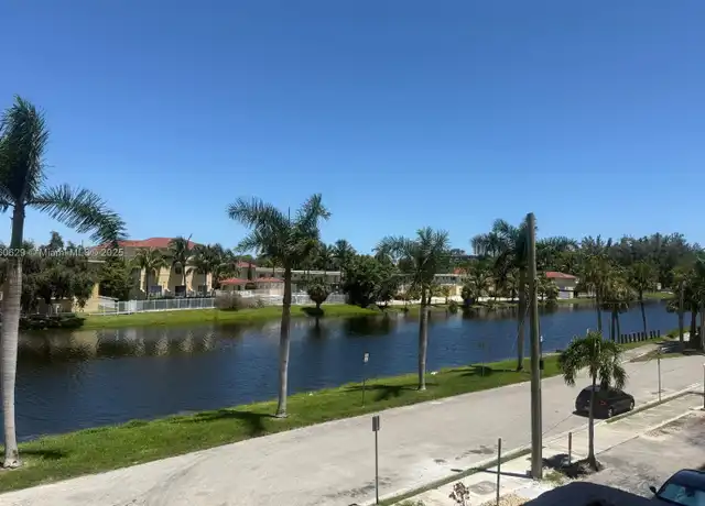 Property at 2075 NE 164th St #302, North Miami Beach, FL, 33162, 1 bed, 1 bath, [object Object]
