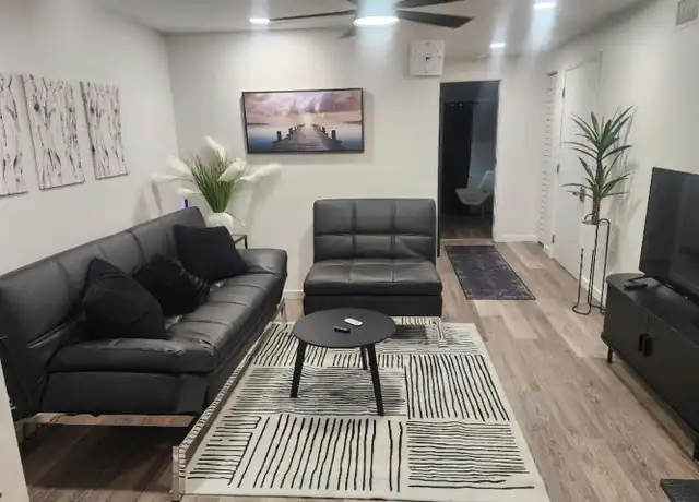 Property at 1428 Gulf to Bay Blvd, Clearwater, FL, 33755, 1 bed, 1 bath, [object Object]