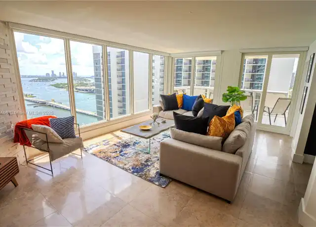 Property at 1717 N Bayshore Dr Unit A-3157, Miami, FL, 33132, 2 beds, 2.5 baths, [object Object]