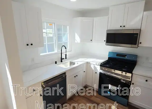 Property at 938 W Glenoaks Blvd Unit 5, Glendale, CA, 91202, 1 bed, 1 bath, [object Object]