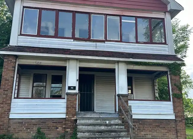 Property at 700 E 160th St Unit 2, Cleveland, OH, 44110, 3 beds, 1 bath, [object Object]