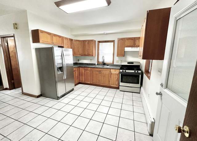 Photo of 3135 S 14th St, Milwaukee, WI 53215