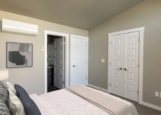 Property at 200 Canyon Pkwy Unit B02, Selah, WA, 98942, 2 beds, 2.5 baths, [object Object]
