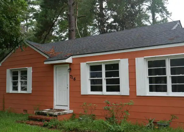 Property at 716 E Ann St, Valdosta, GA, 31601, 2 beds, 1 bath, [object Object]