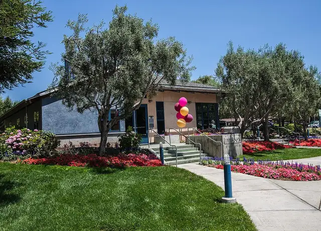 Photo of 4300 The Woods Dr, San Jose, CA 95136