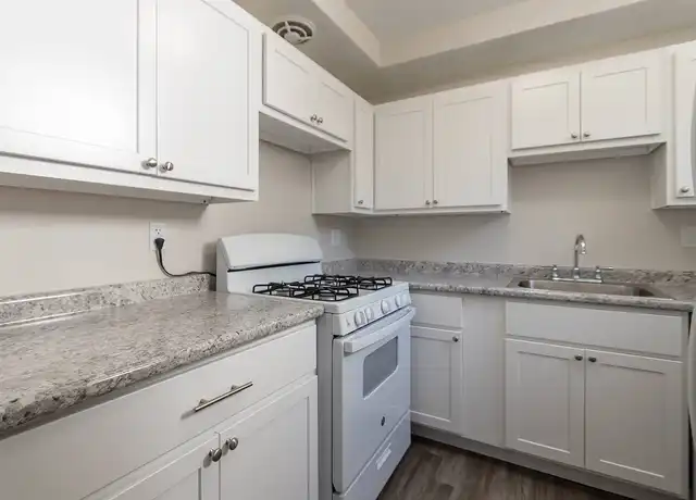 Property at 2928 Colonial Ridge Ct, Cincinnati, OH, 45212, 1-2 bed, 1 bath, [object Object]