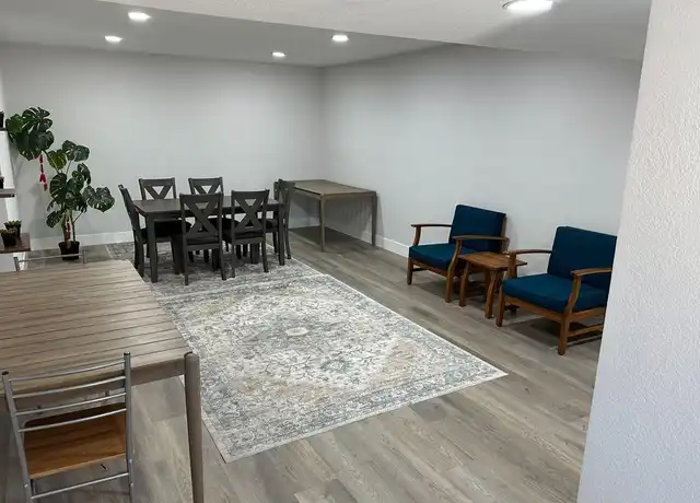 Property at 550 Griffith Ave, Las Vegas, NV, 89104, 1 bed, 1 bath, [object Object]