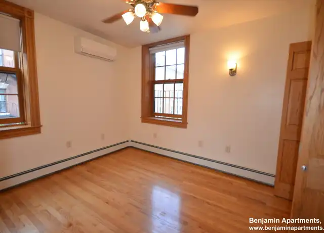 Property at 89 Myrtle St Unit 2, Boston, MA, 02114, 2 beds, 1 bath, [object Object]
