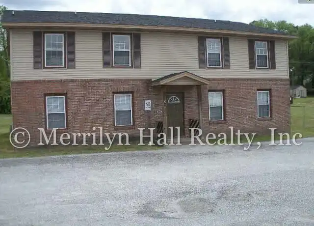 Property at 5808 N Main St Unit B, Columbia, SC, 29203, 3 beds, 1 bath, [object Object]